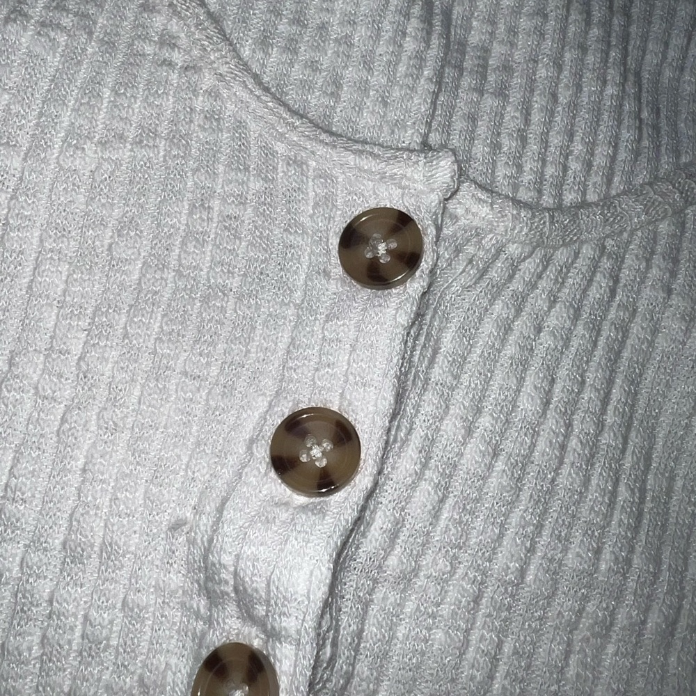 Button down tank - Picture 3 of 3
